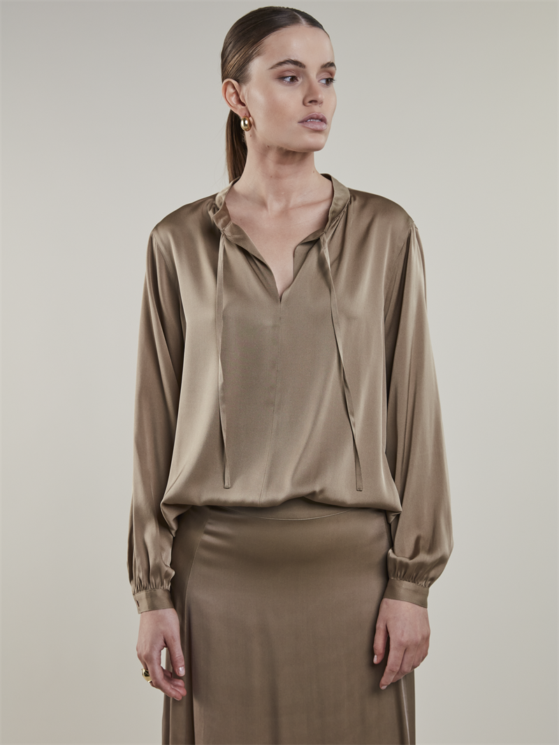 Janelle Seidenbluse, Beige