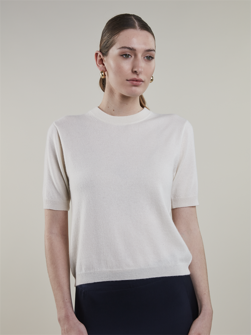 Janet Offwhite Cashmere Top