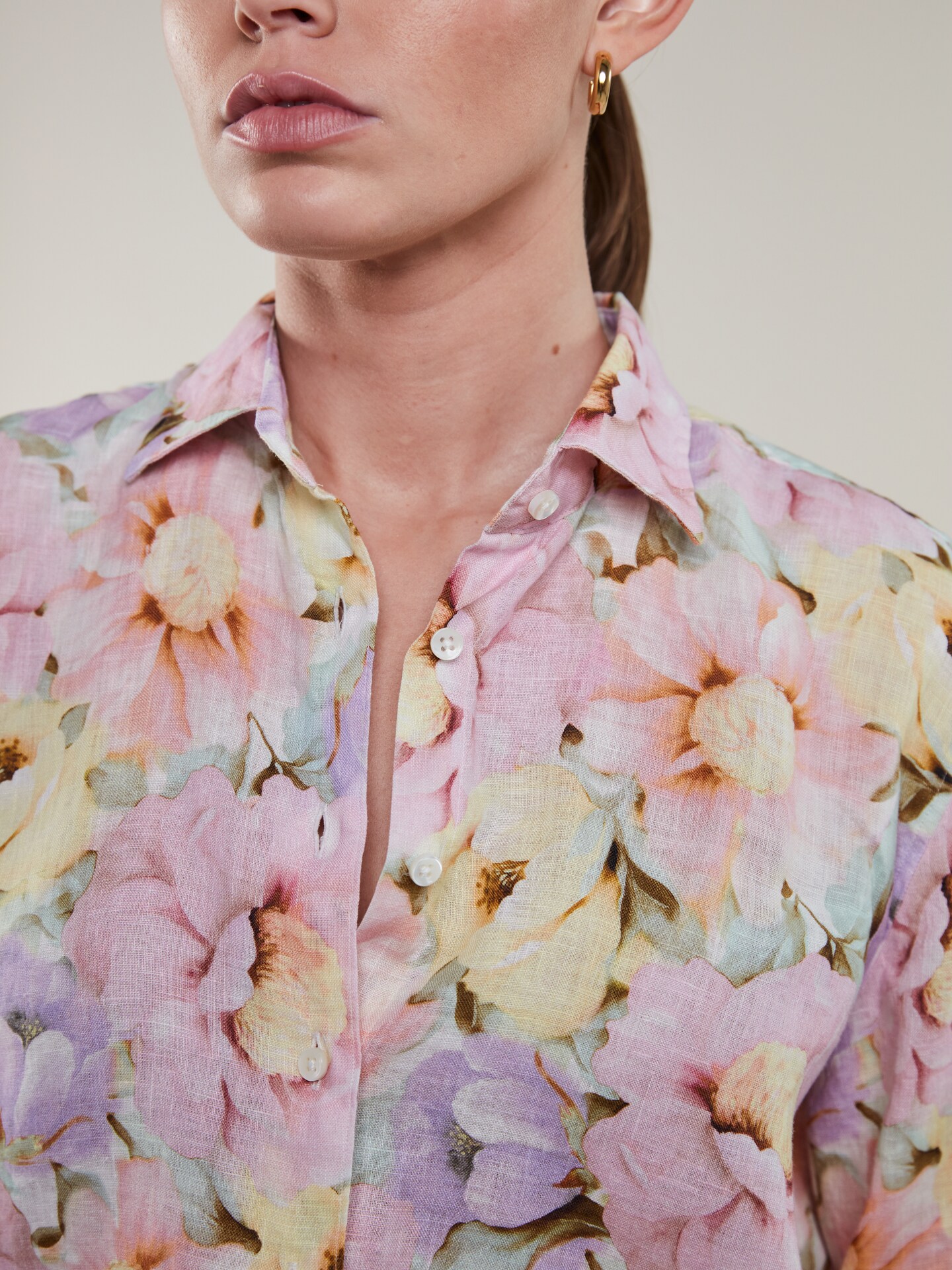 Siri Light pink Floral Linen Shirt | Stenstroms.com Siri Light pink Floral Linen Shirt | Stenstroms.com