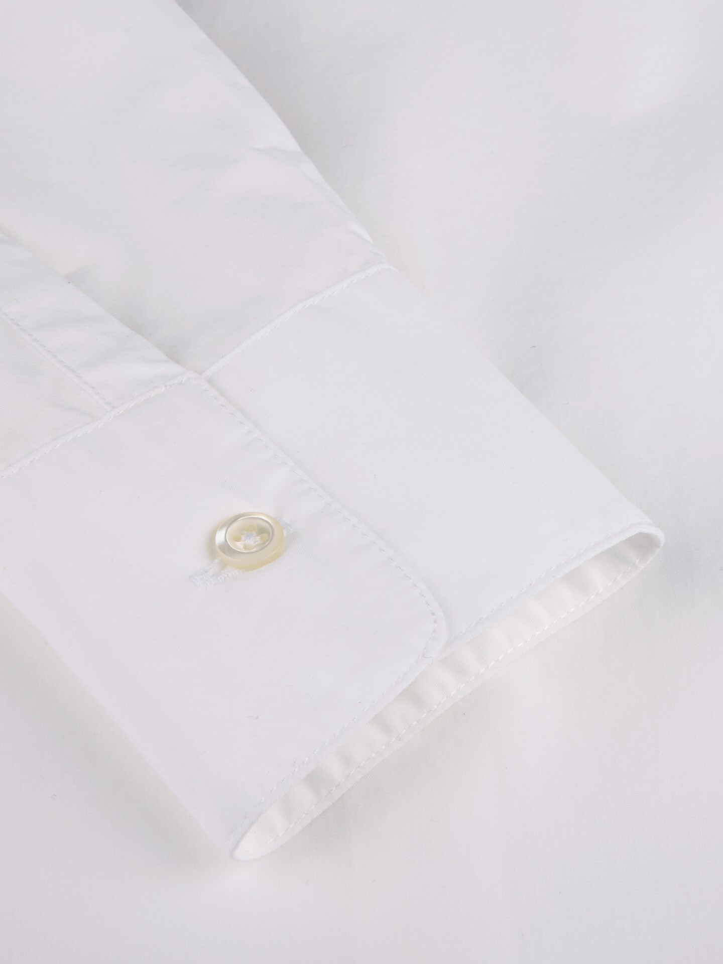 Jayla White Shirt 