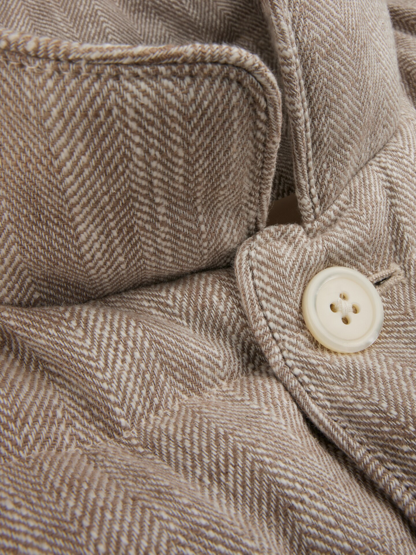 Beige Vadderad Dunväst