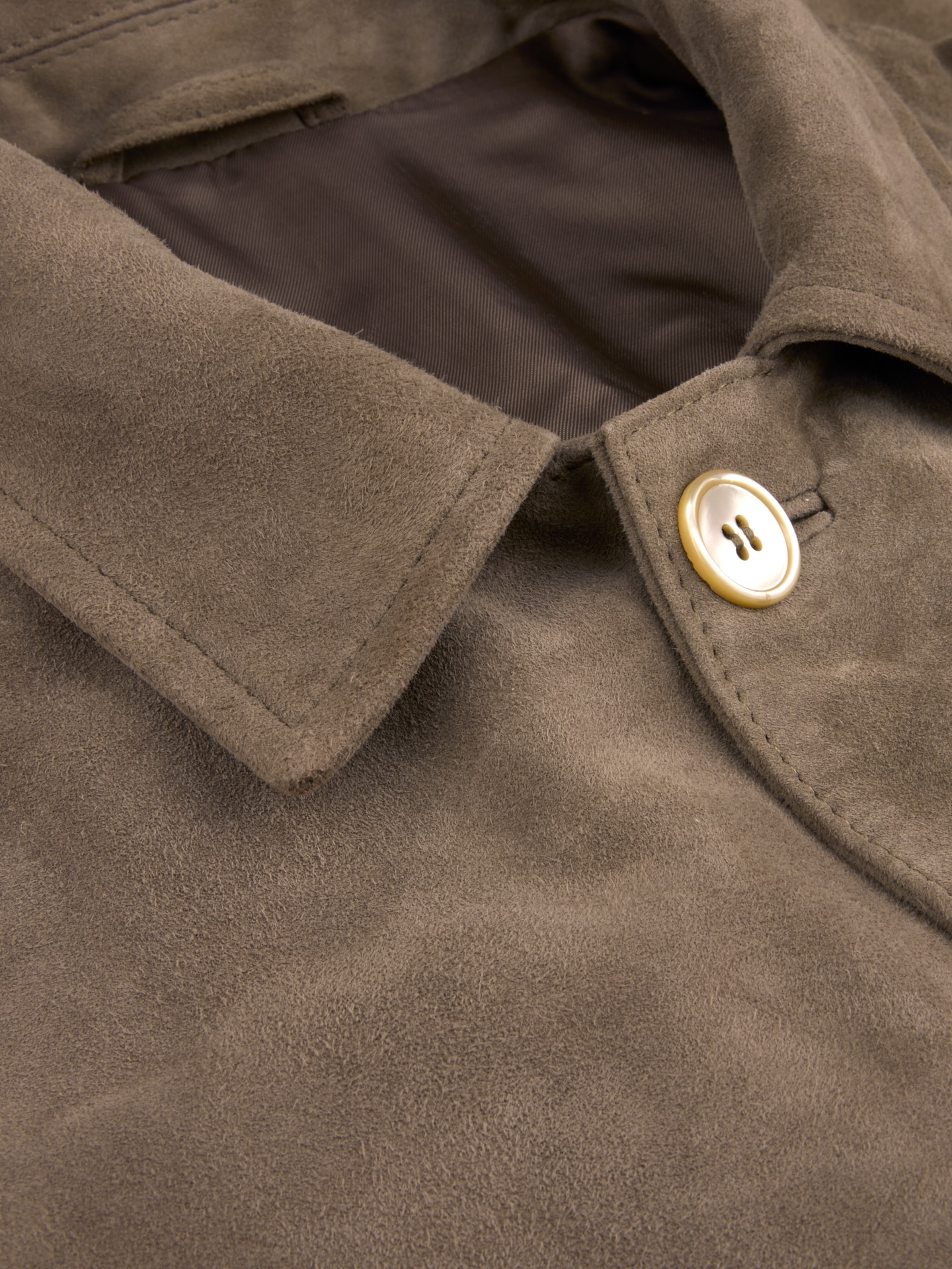 Beige Mockajacka