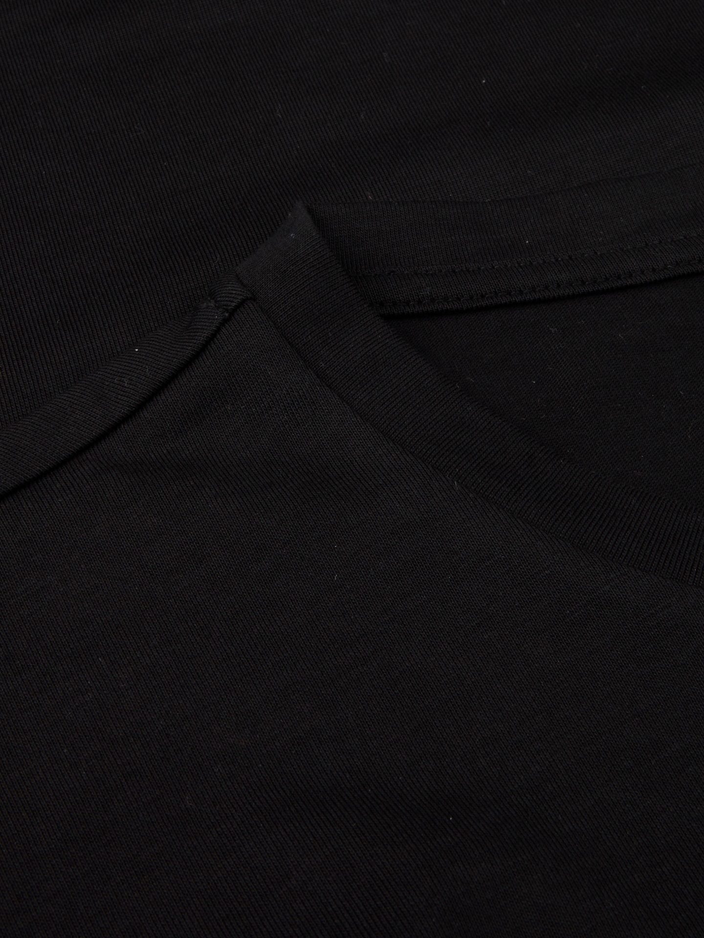 Svart Långärmad T-Shirt