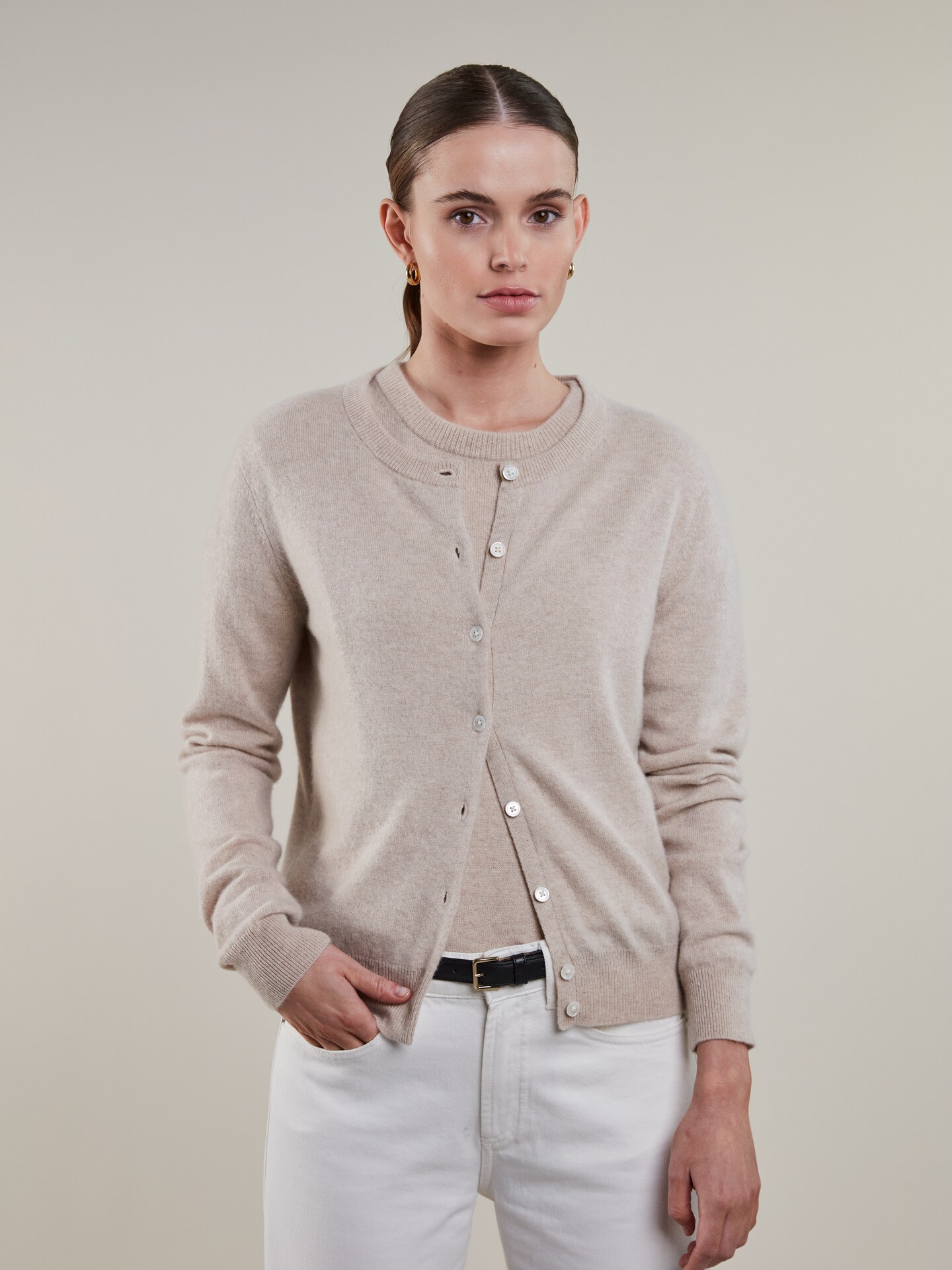 Judith Beige cardigan i kashmir